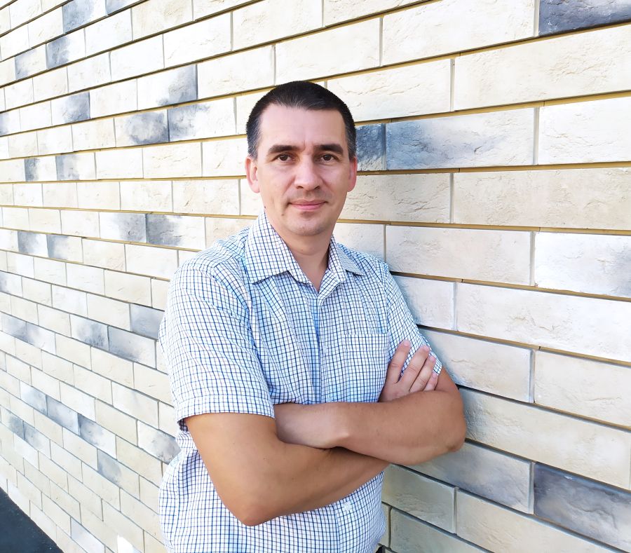Михаил Потапов